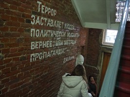 Ah, gugst du kann man noch runtergehen