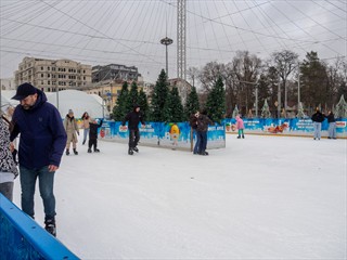Oh, wie in Lettland mit Eislauffläche